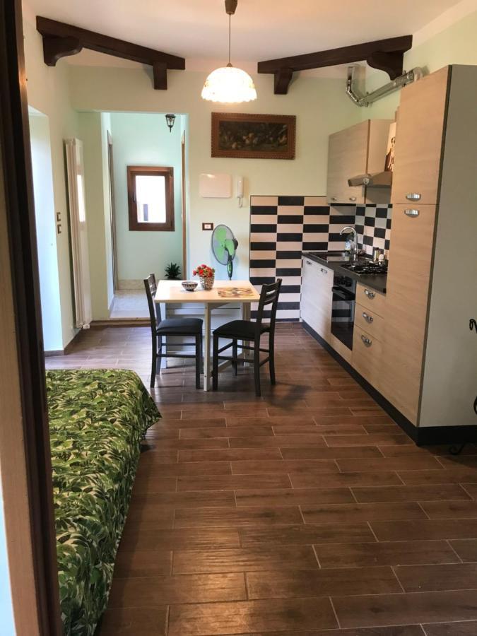 苏尔莫纳Lilly住宿加早餐旅馆 外观 照片